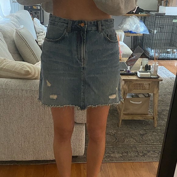 Zara Dresses & Skirts - Zara jean skirt - size 28